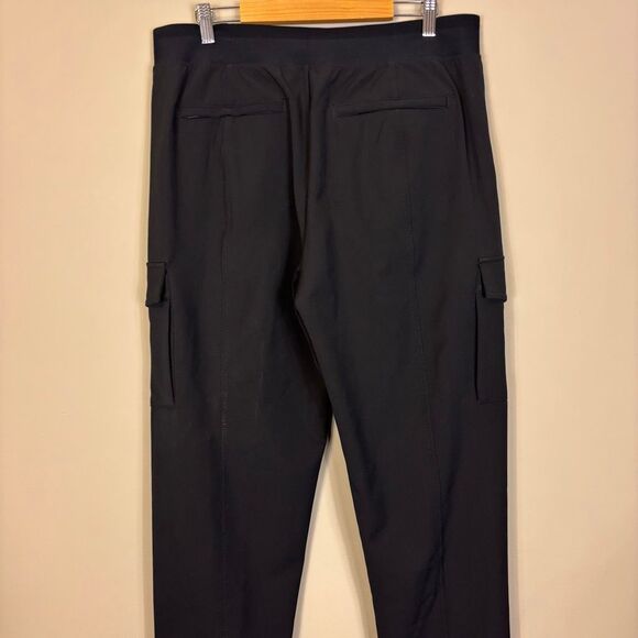 Athleta Black Cargo Zipper Pocket Straight Leg Pants Women's 14 - Picture 6 of 8